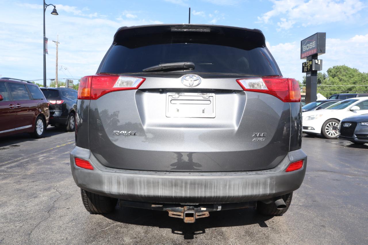 Toyota RAV4 XLE AWD 2013