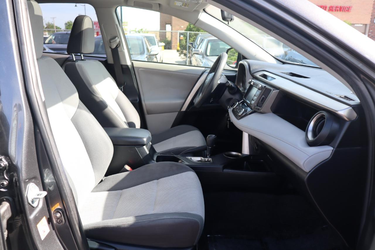 Toyota RAV4 XLE AWD 2013