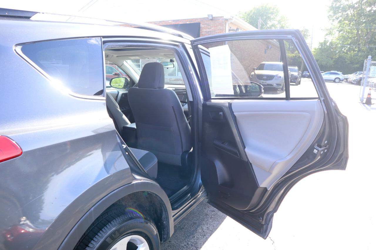 Toyota RAV4 XLE AWD 2013