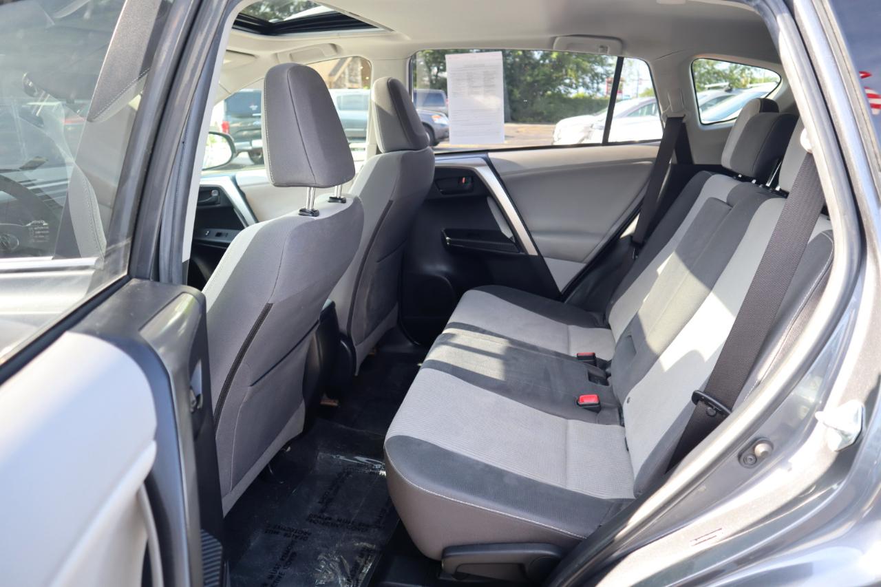 Toyota RAV4 XLE AWD 2013