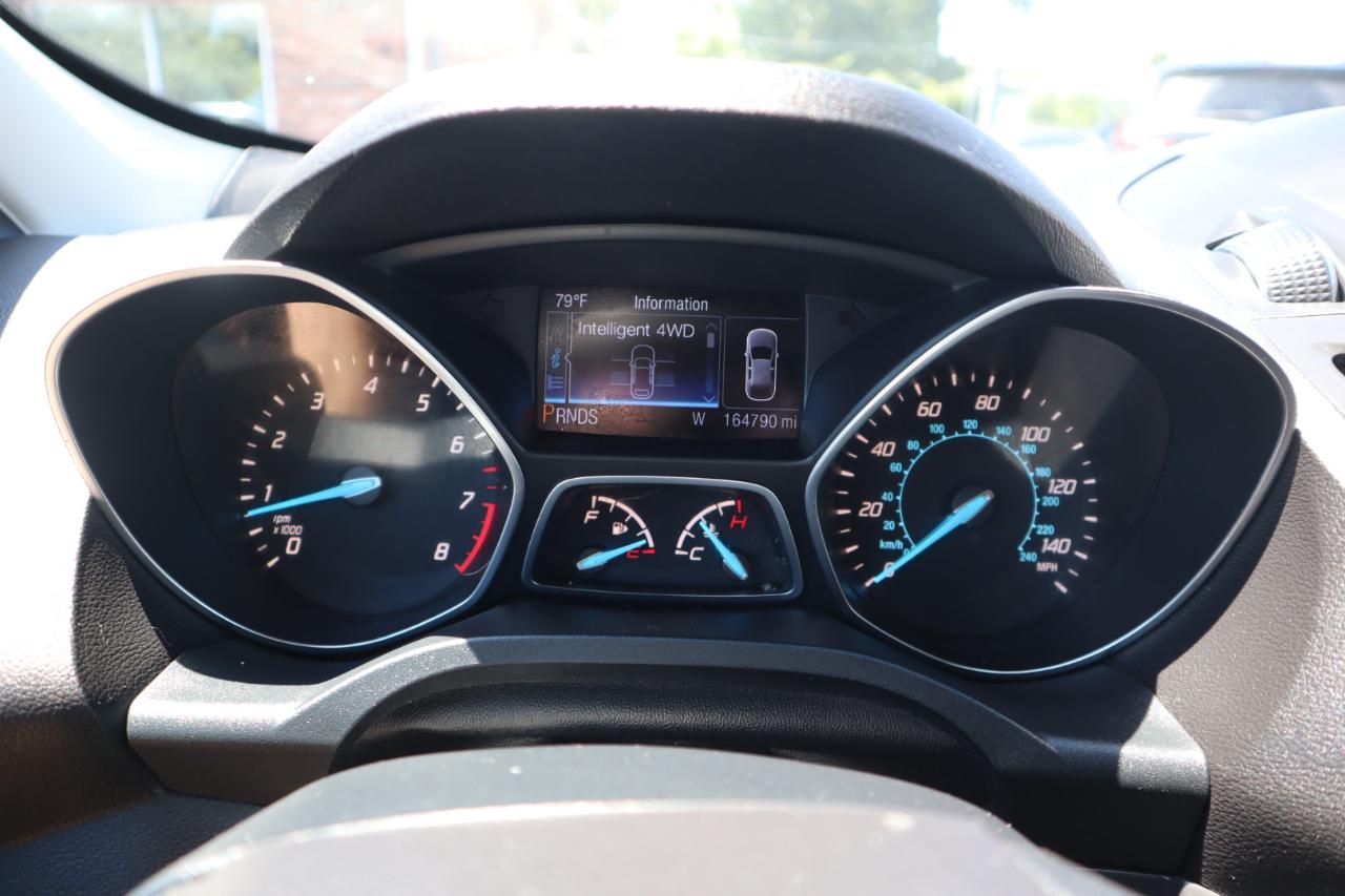 Ford Escape Titanium 4WD 2014