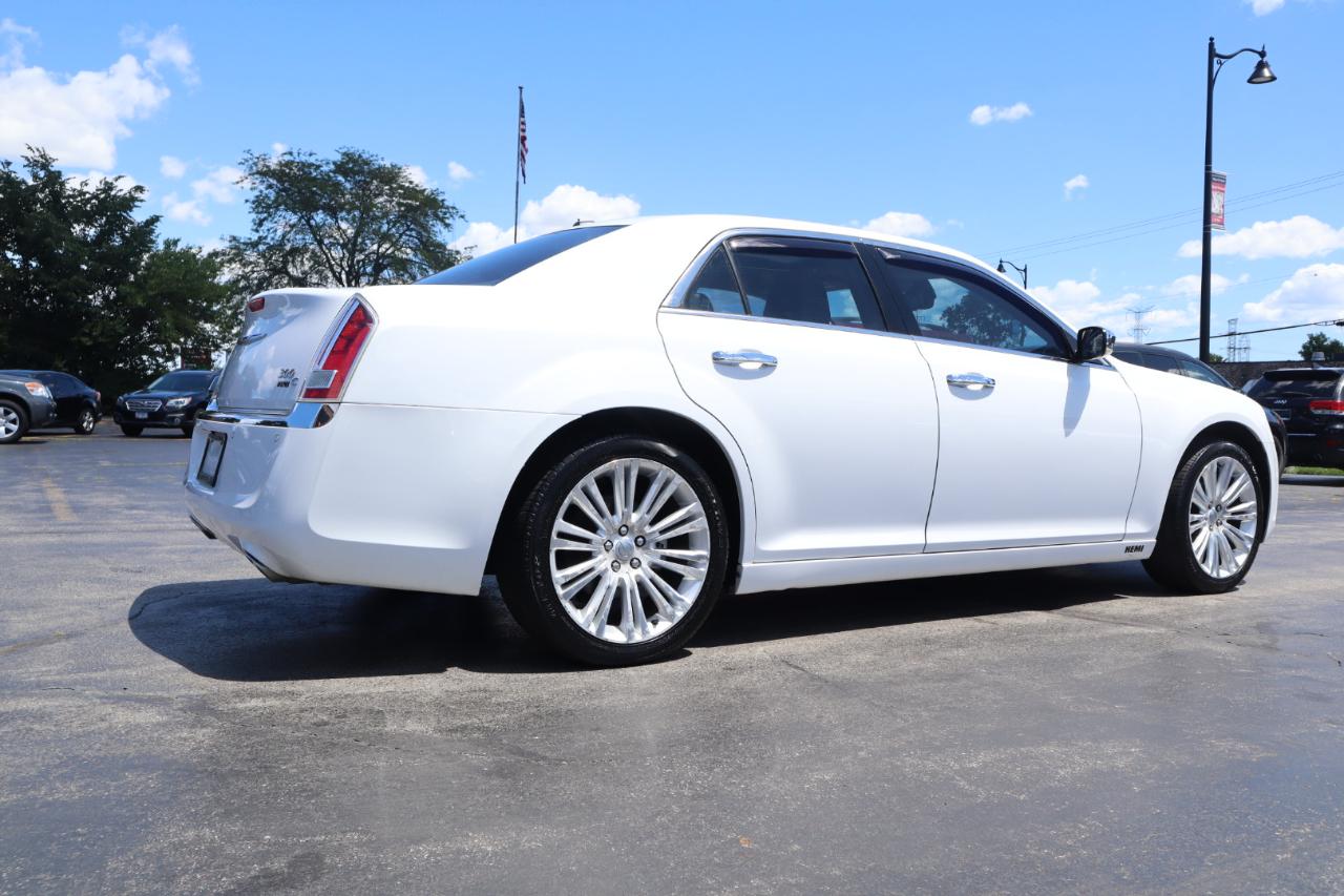 Chrysler 300 C RWD 2011