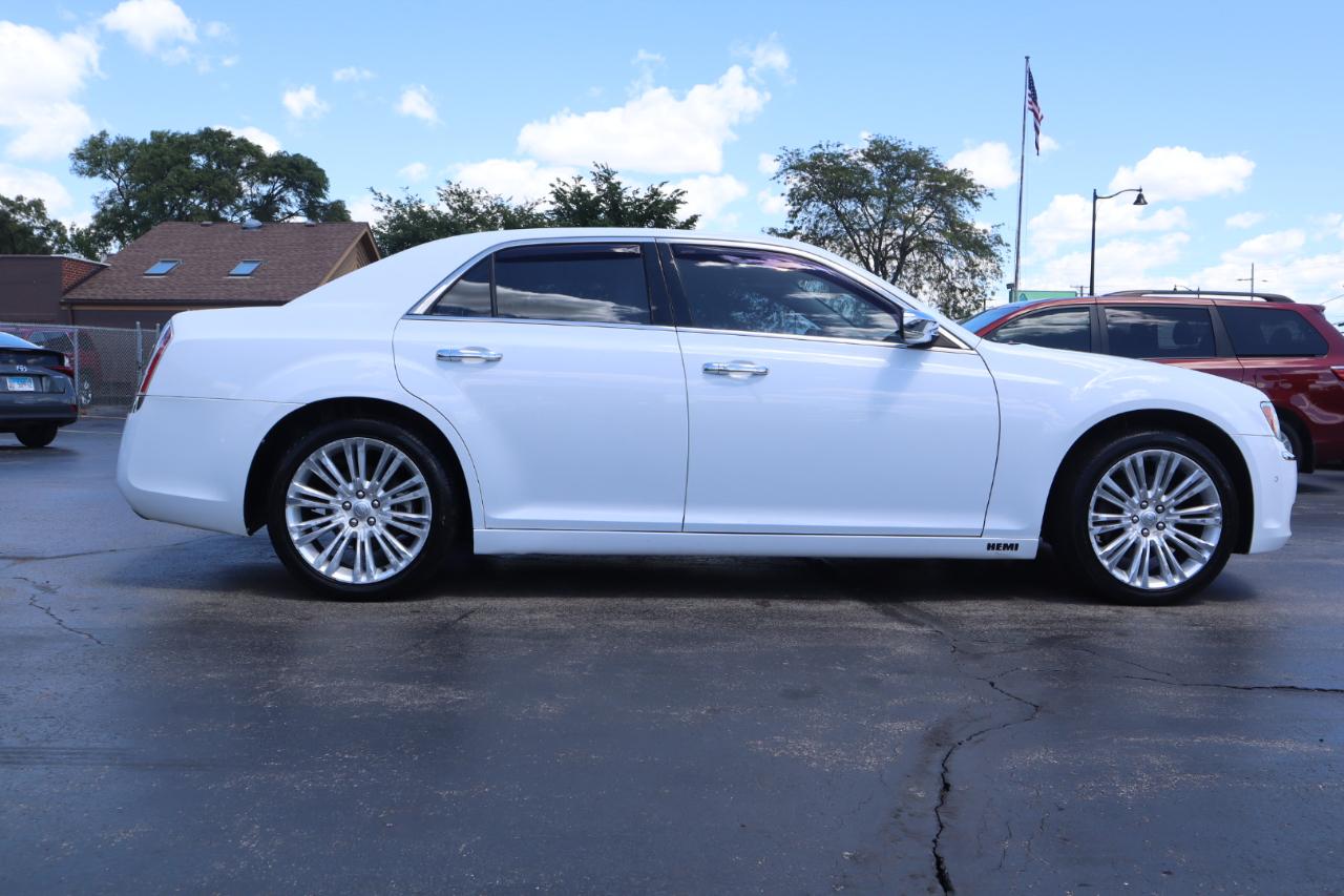 Chrysler 300 C RWD 2011