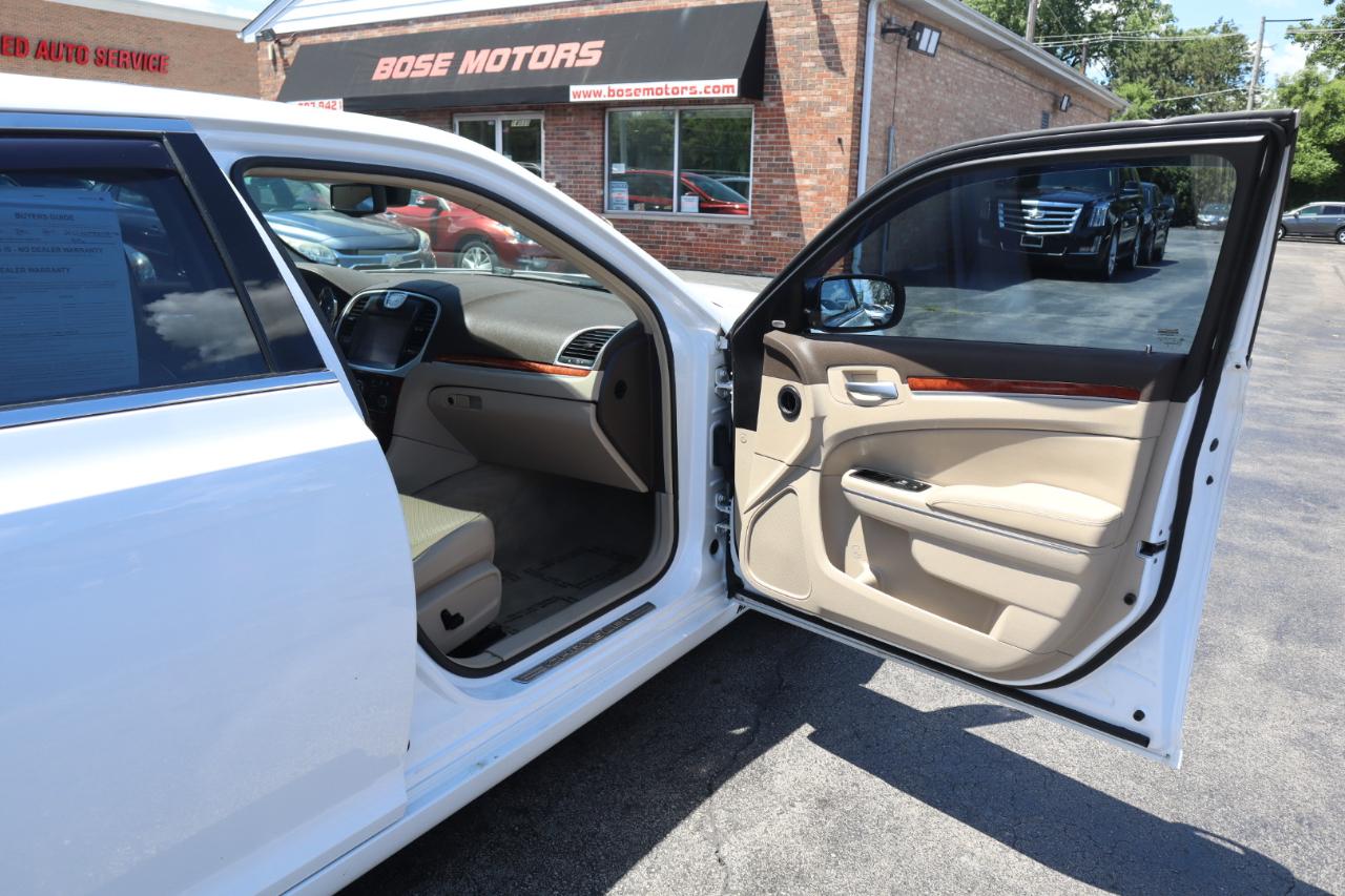 Chrysler 300 C RWD 2011