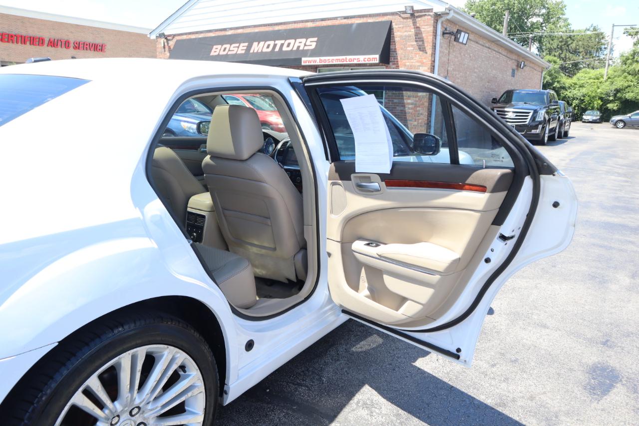 Chrysler 300 C RWD 2011