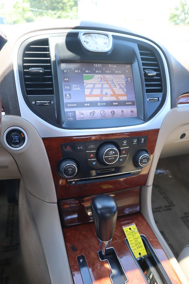 Chrysler 300 C RWD 2011