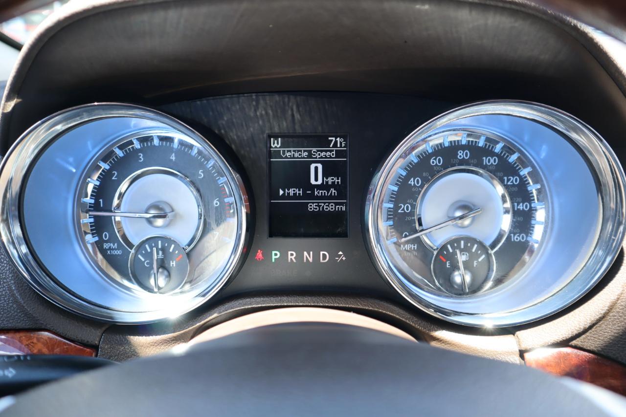 Chrysler 300 C RWD 2011