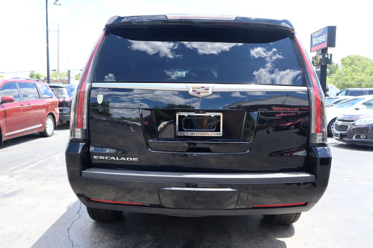 Cadillac Escalade Luxury 4WD 2018