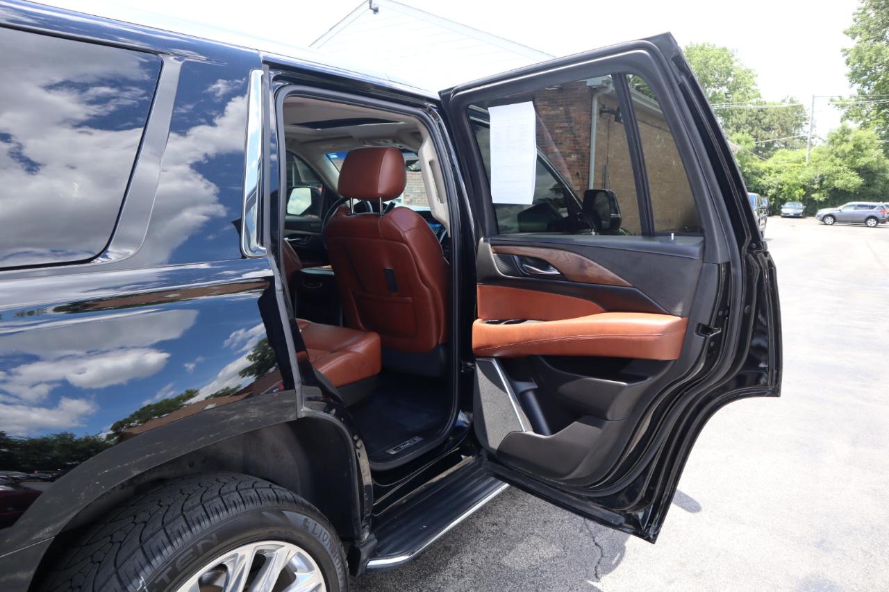 Cadillac Escalade Luxury 4WD 2018