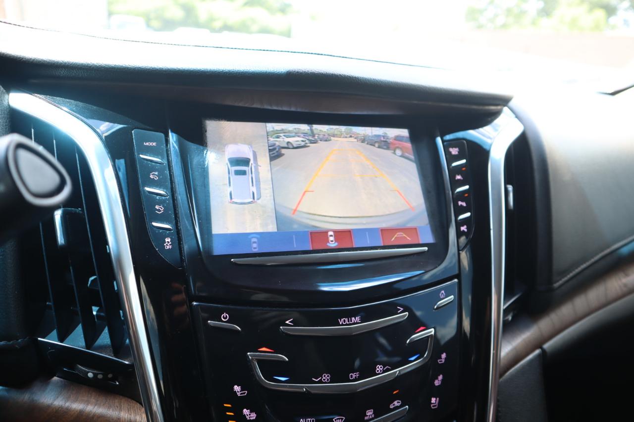 Cadillac Escalade Luxury 4WD 2018
