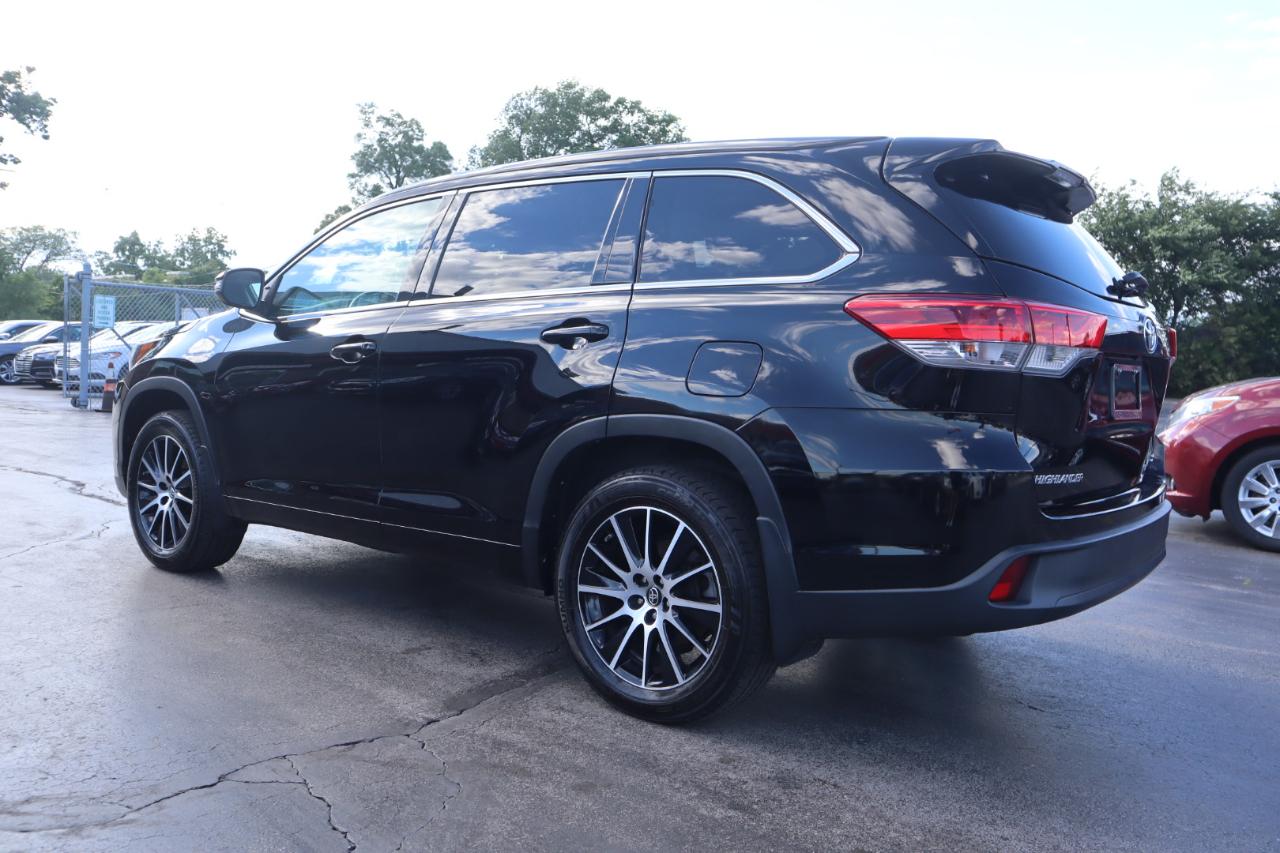Toyota Highlander SE AWD V6 2018