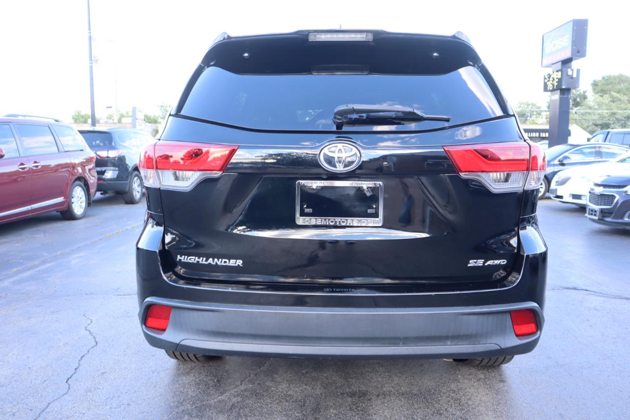 Toyota Highlander SE AWD V6 2018