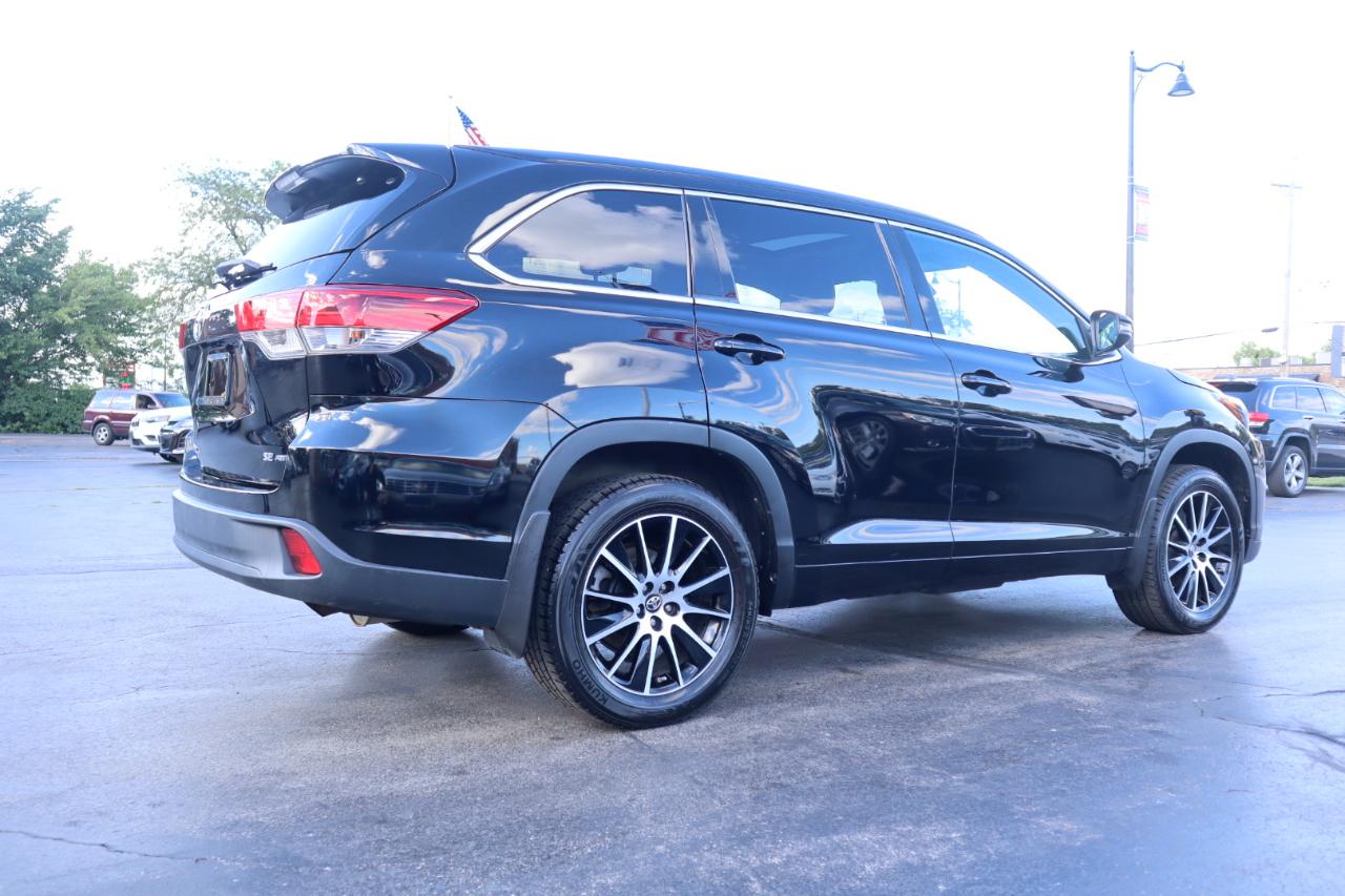 Toyota Highlander SE AWD V6 2018