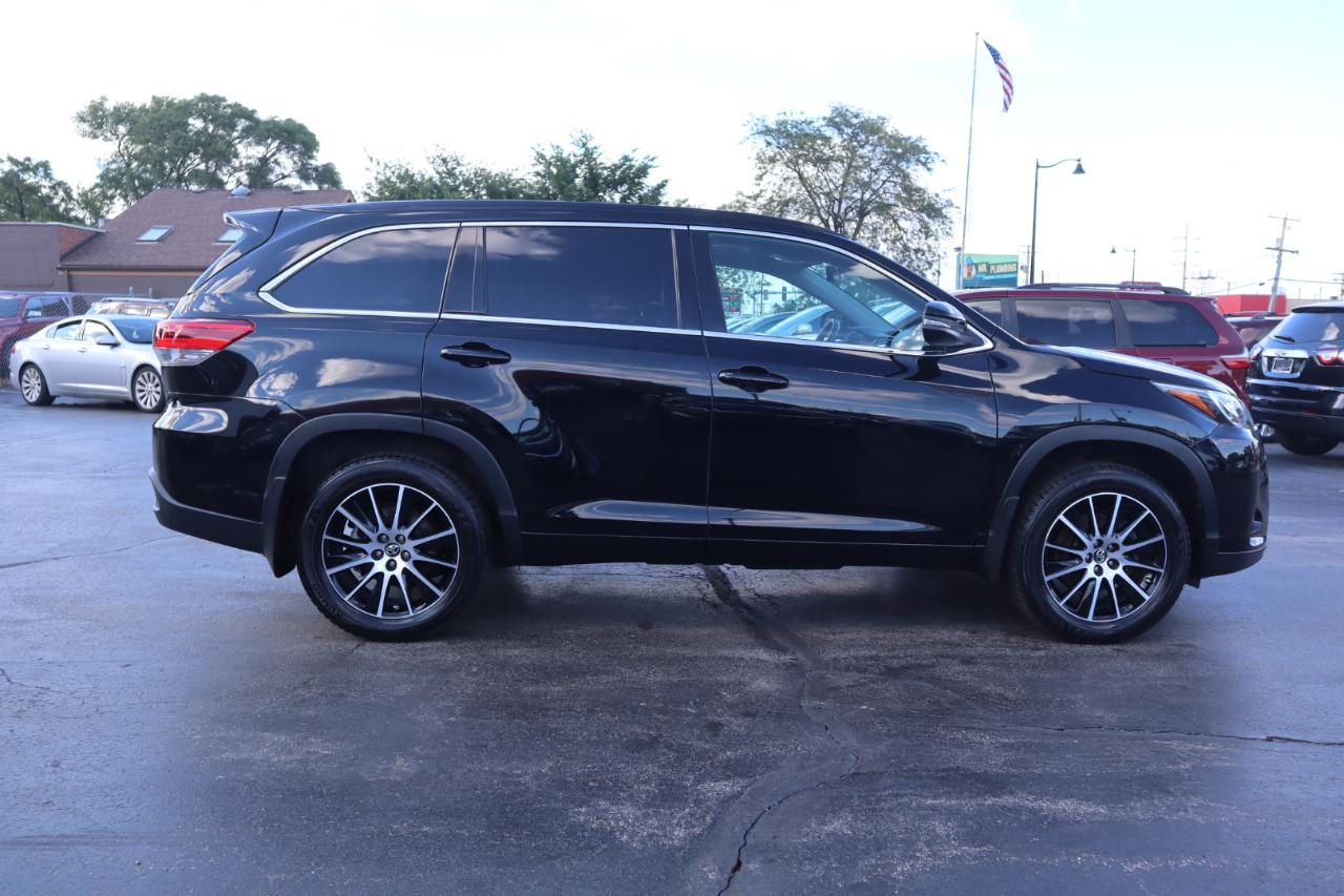 Toyota Highlander SE AWD V6 2018