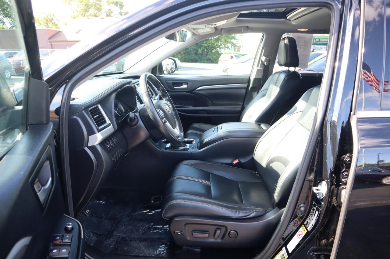 Toyota Highlander SE AWD V6 2018