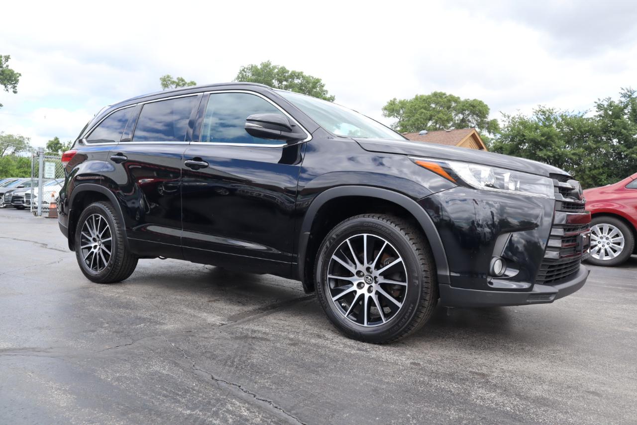 Toyota Highlander SE AWD V6 2018