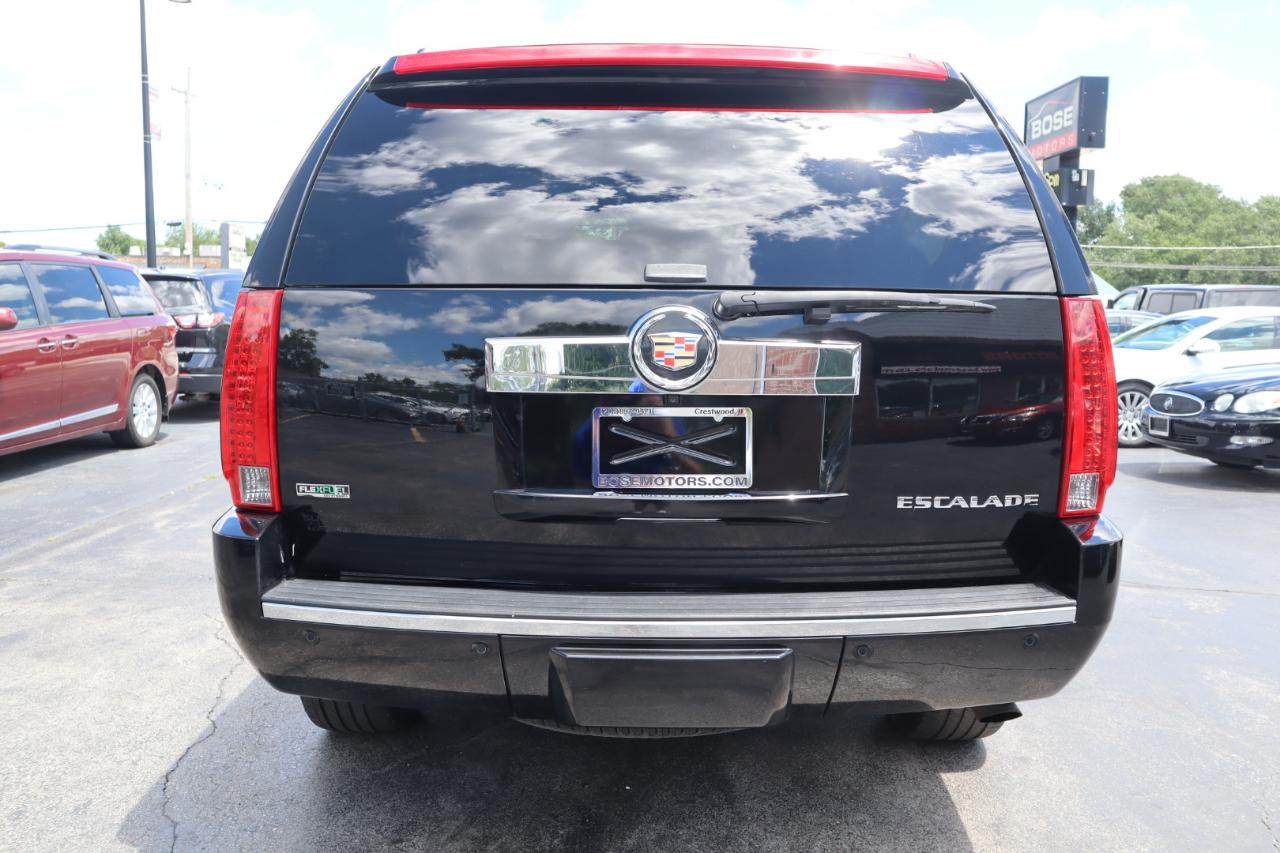Cadillac Escalade AWD Luxury 2010