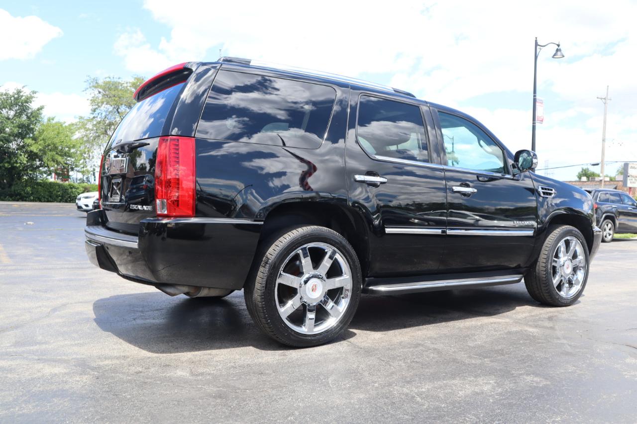 Cadillac Escalade AWD Luxury 2010