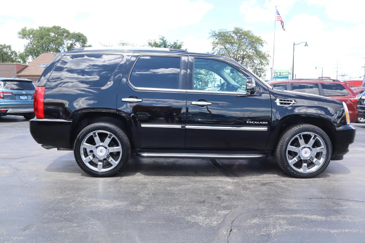 Cadillac Escalade AWD Luxury 2010