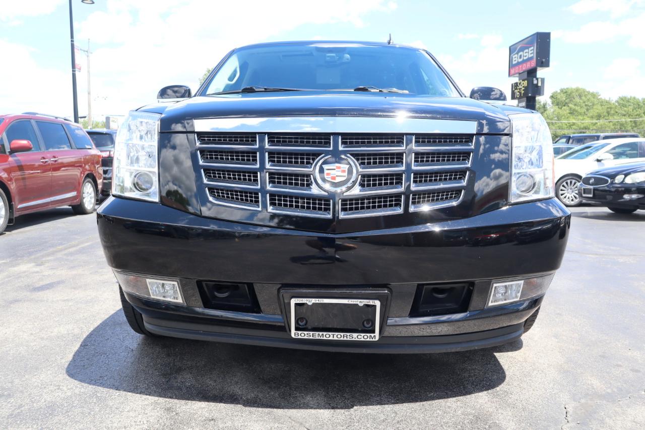 Cadillac Escalade AWD Luxury 2010