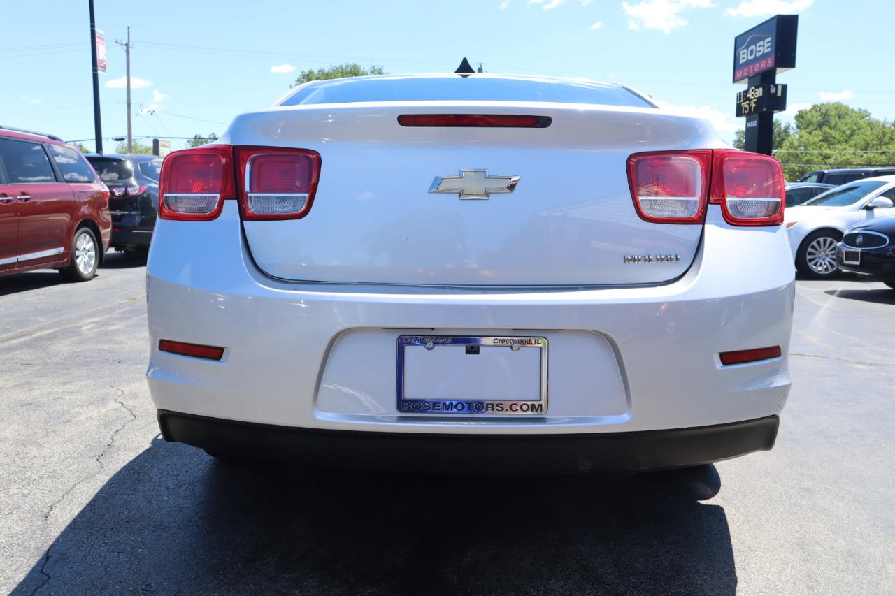 Chevrolet Malibu LS 2013