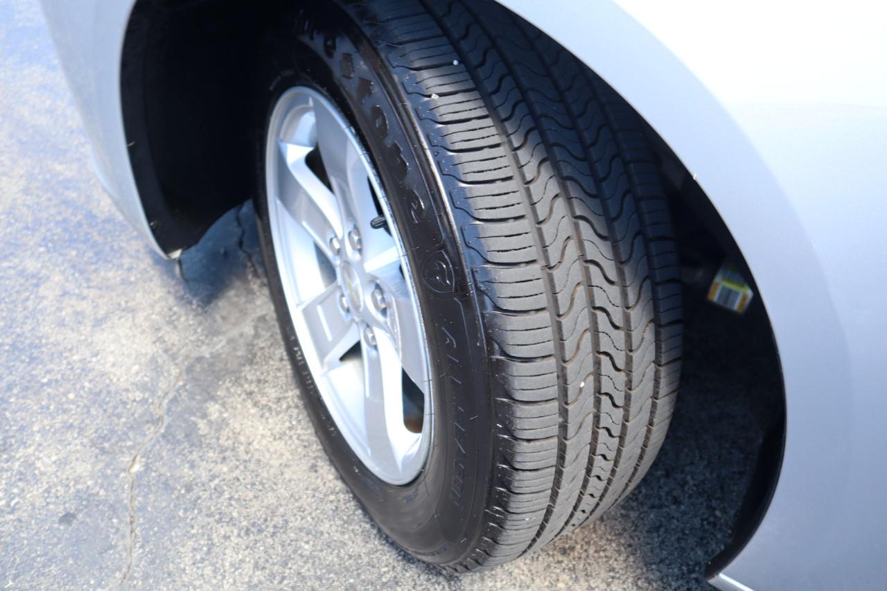 Chevrolet Malibu LS 2013