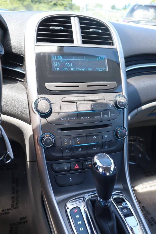 Chevrolet Malibu LS 2013