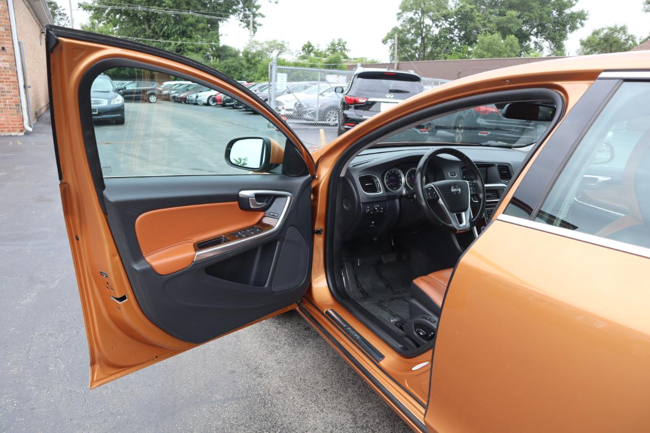 Volvo S60 T5 2012