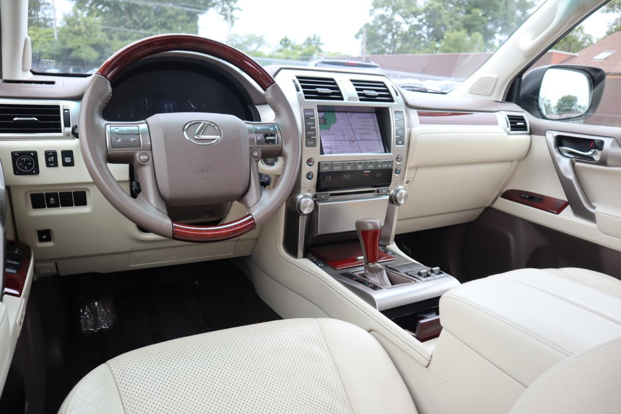Lexus GX 460 Sport Utility 2013