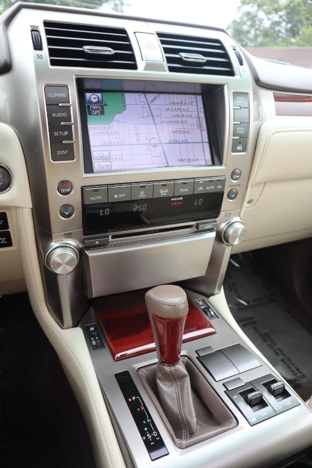 Lexus GX 460 Sport Utility 2013