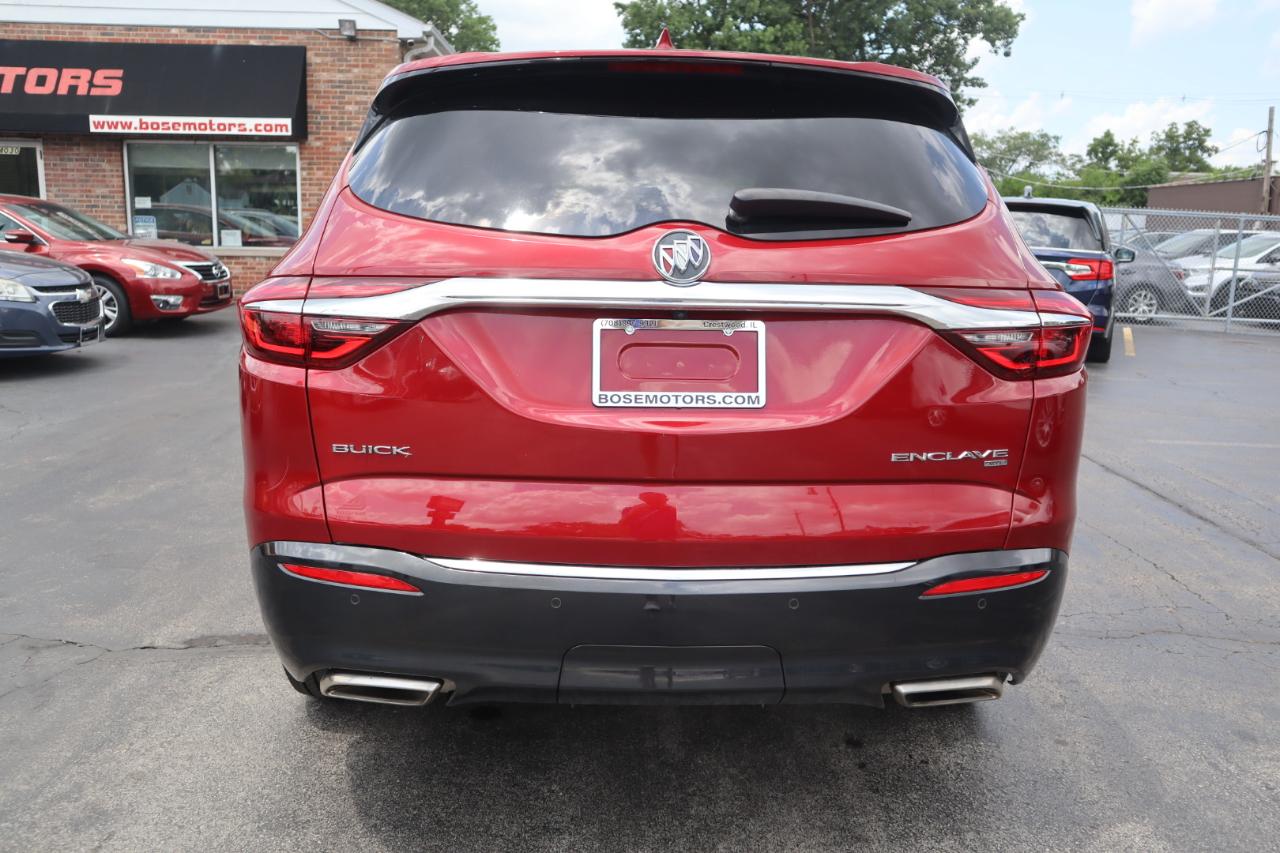 Buick Enclave Essence AWD 2018