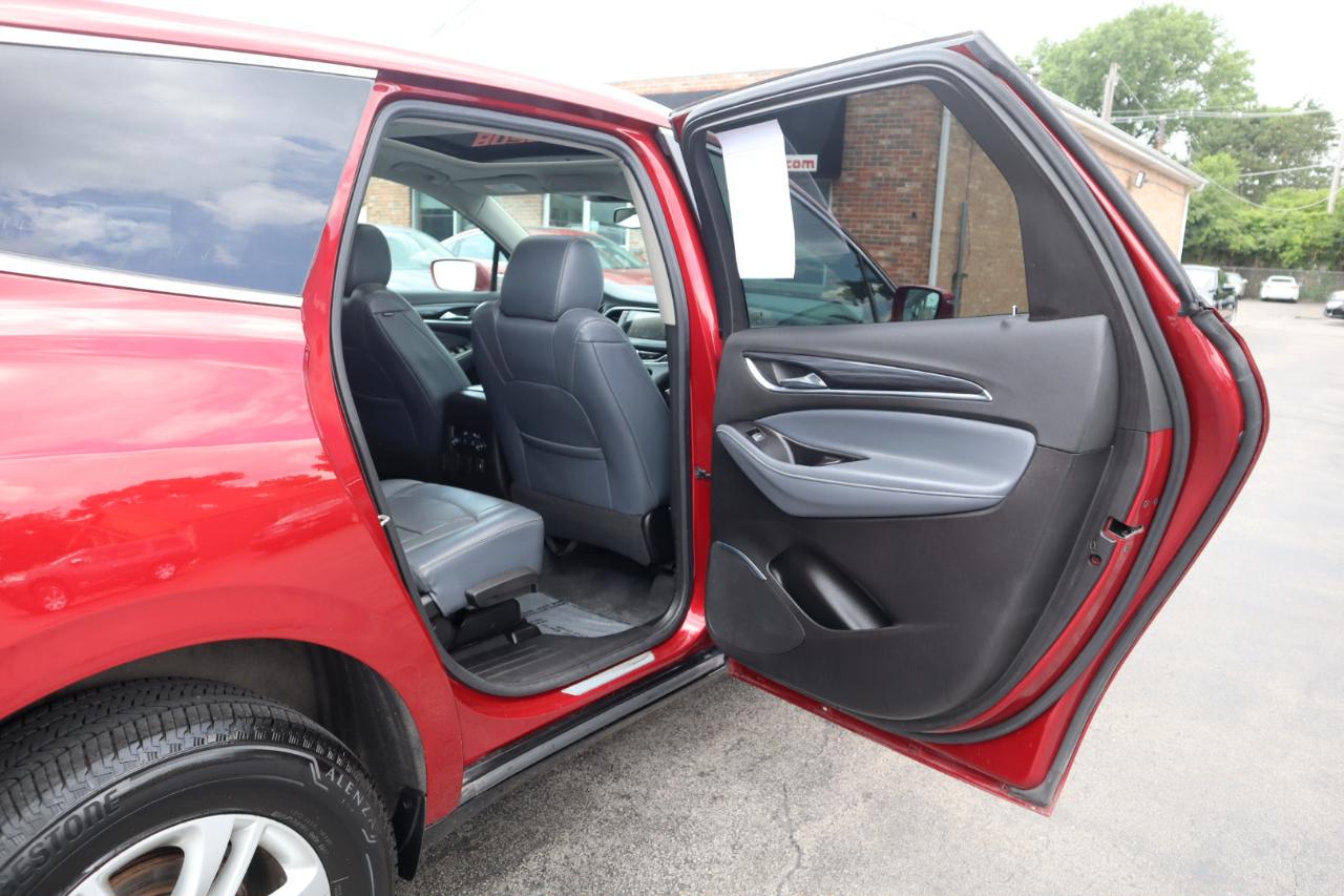 Buick Enclave Essence AWD 2018
