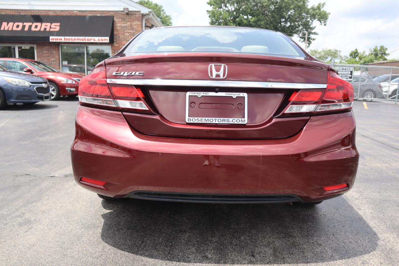 Honda Civic LX Sedan 5-Speed AT 2013