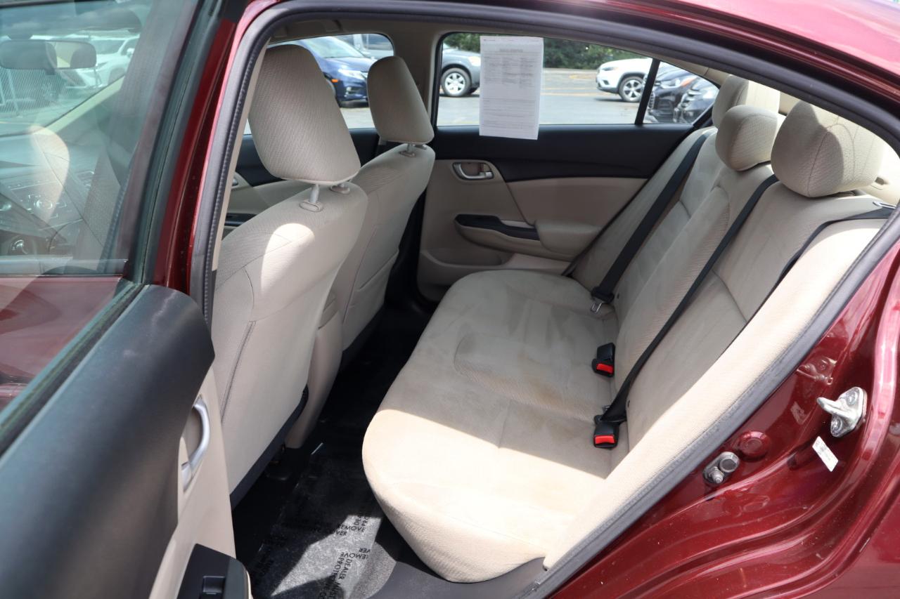 Honda Civic LX Sedan 5-Speed AT 2013