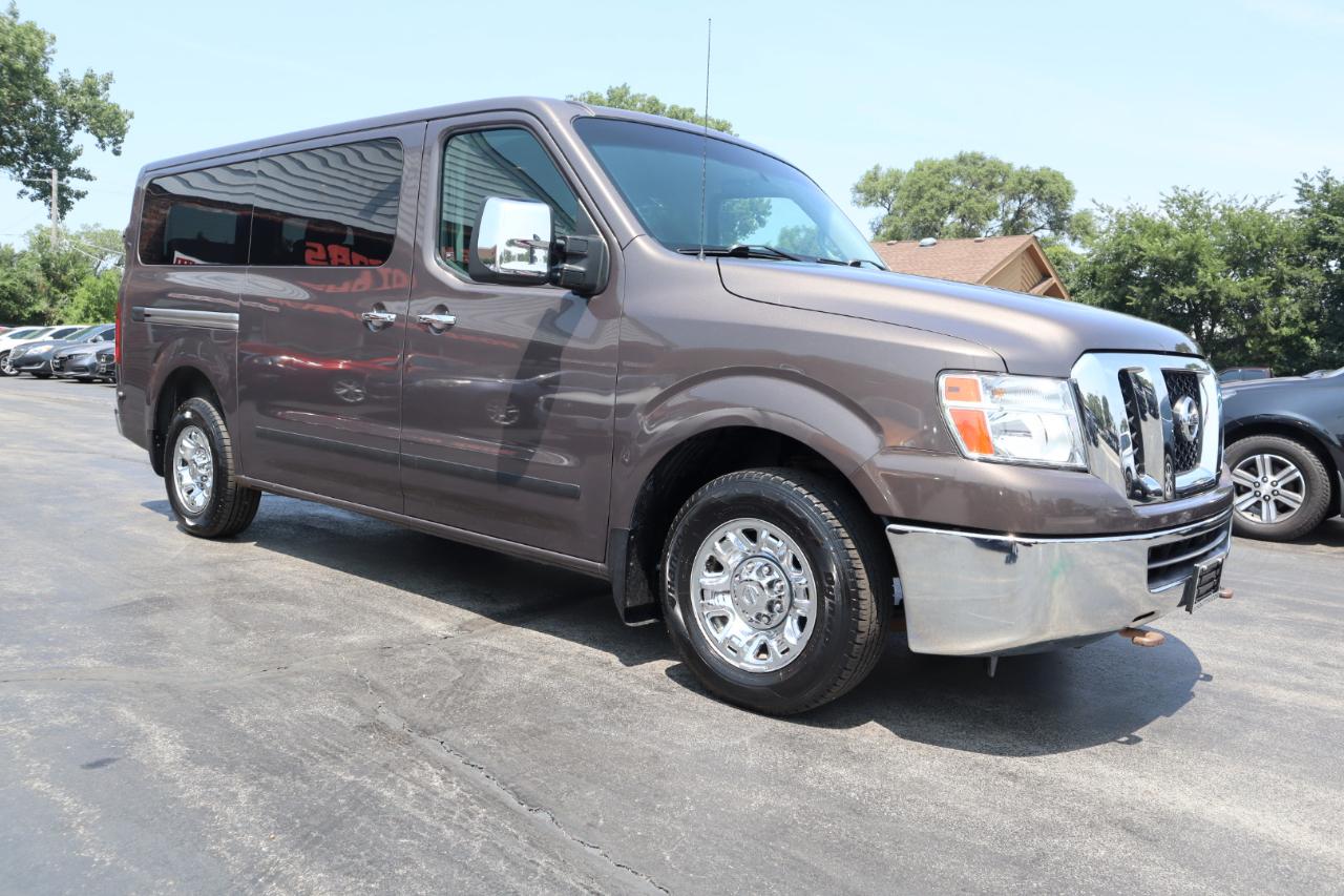 Nissan NV Passenger 3500 S V8 2013