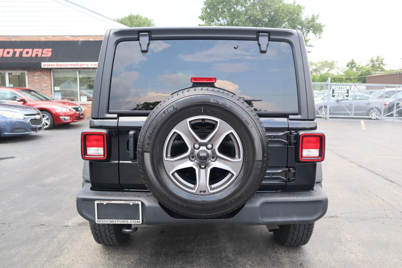 Jeep Wrangler Unlimited Sport 2021