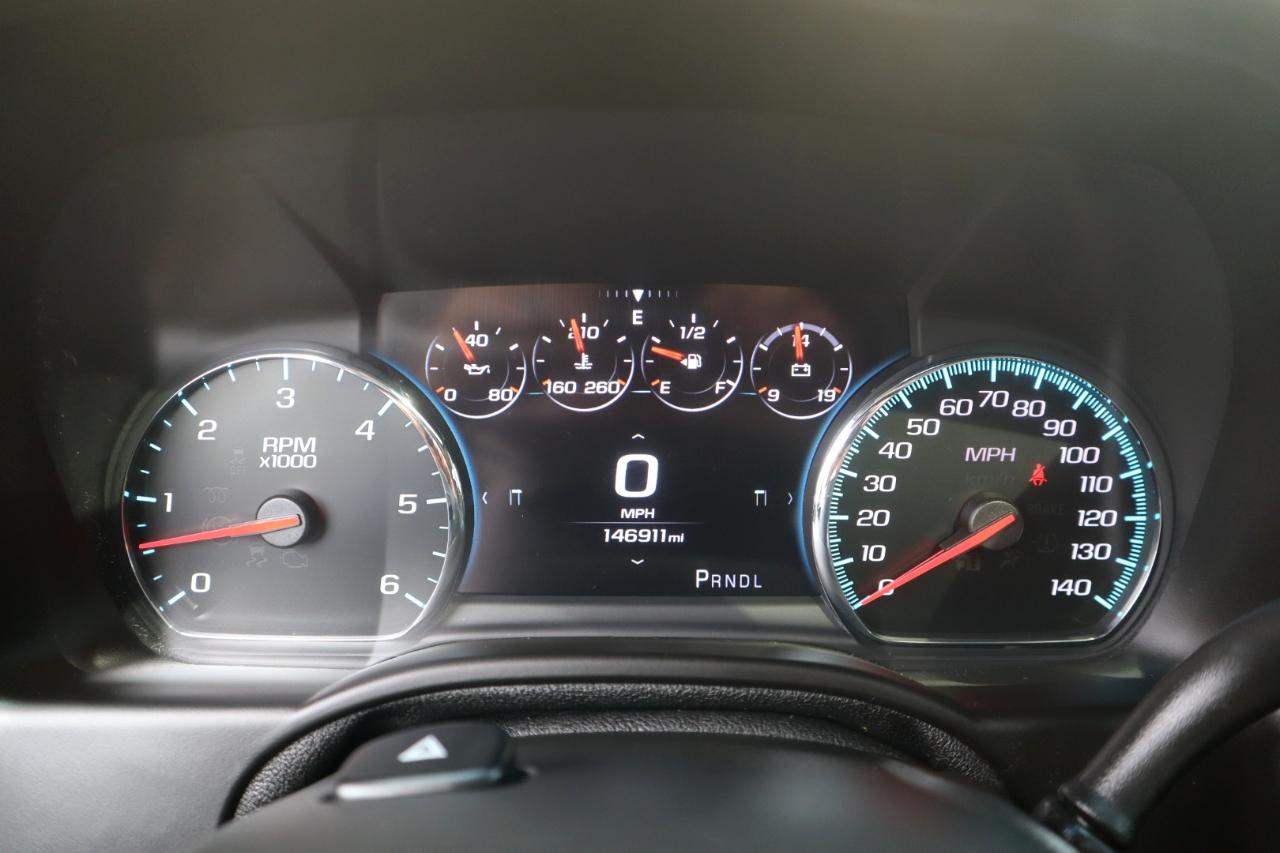Chevrolet Suburban Premier 4WD 2017