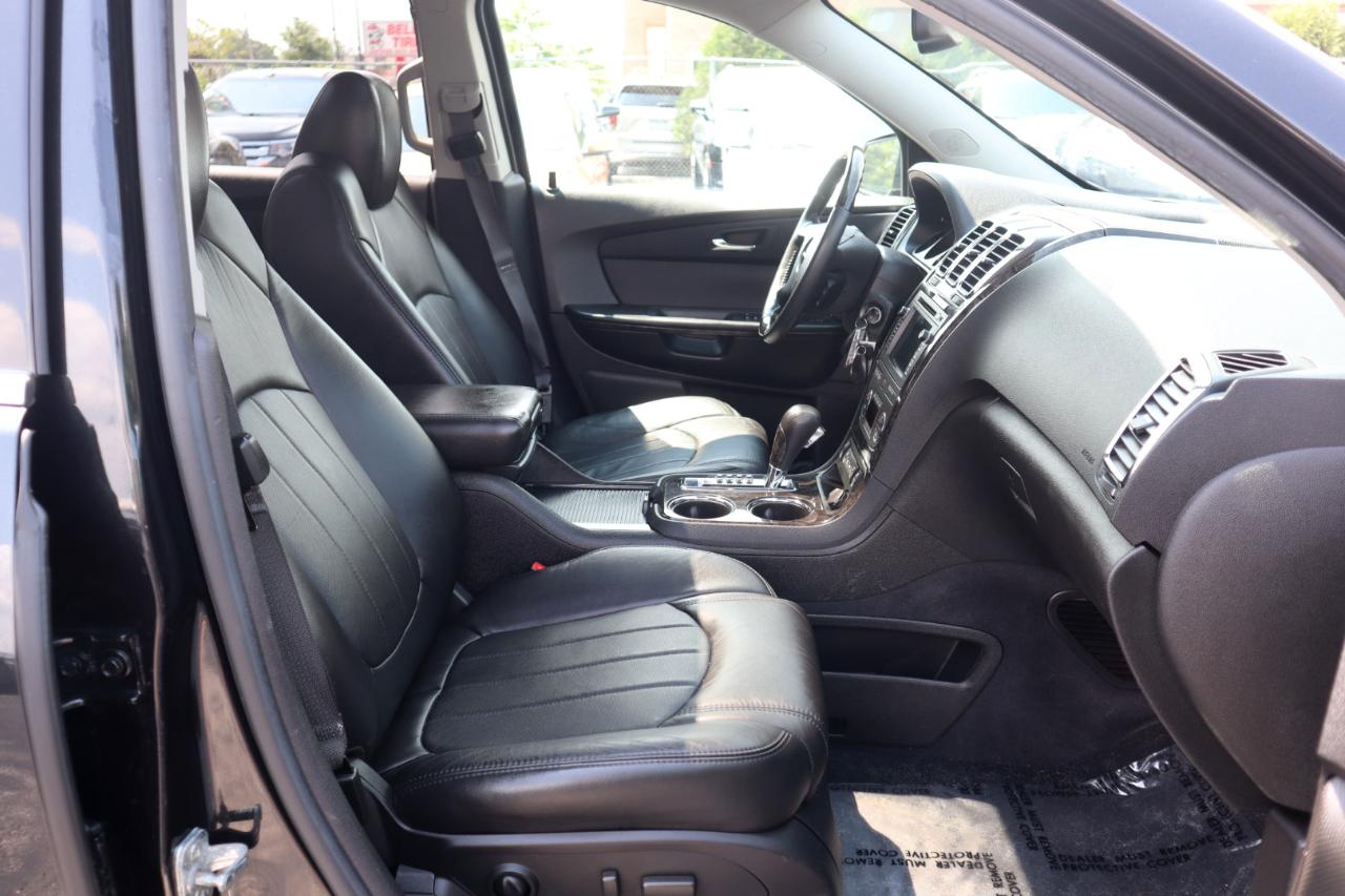 GMC Acadia Denali AWD 2011