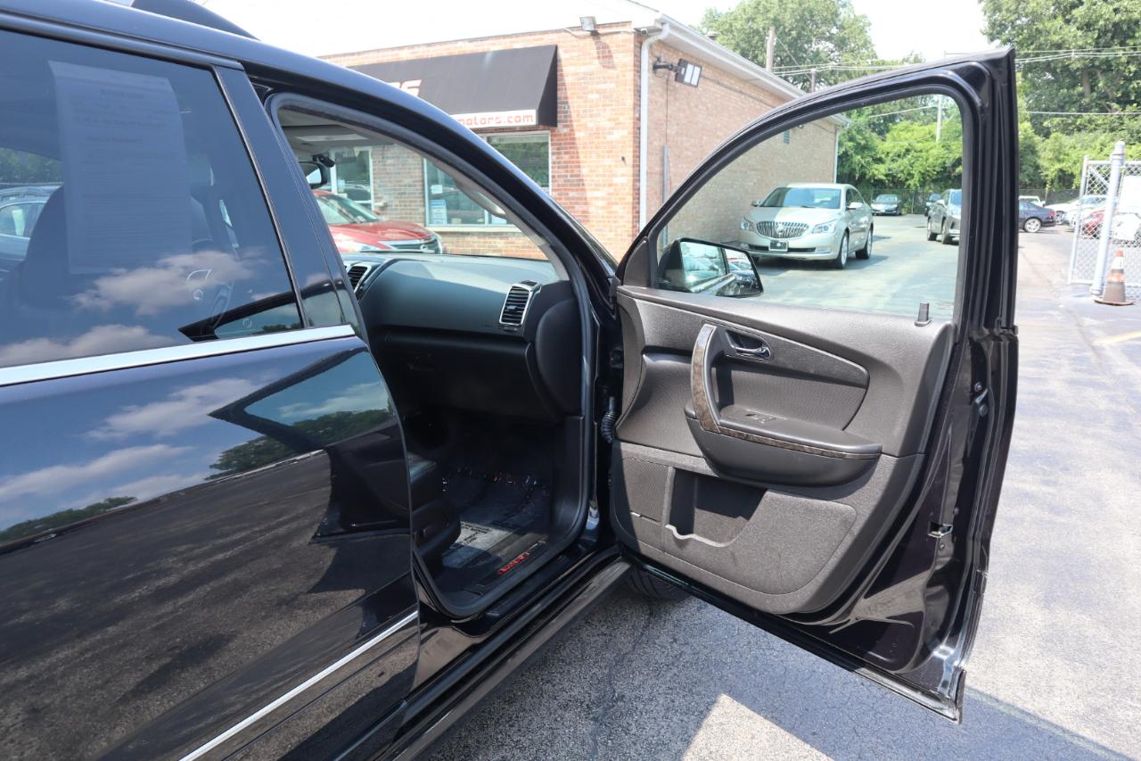 GMC Acadia Denali AWD 2011