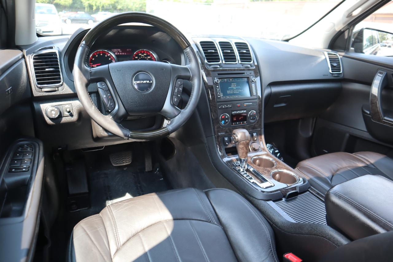 GMC Acadia Denali AWD 2011