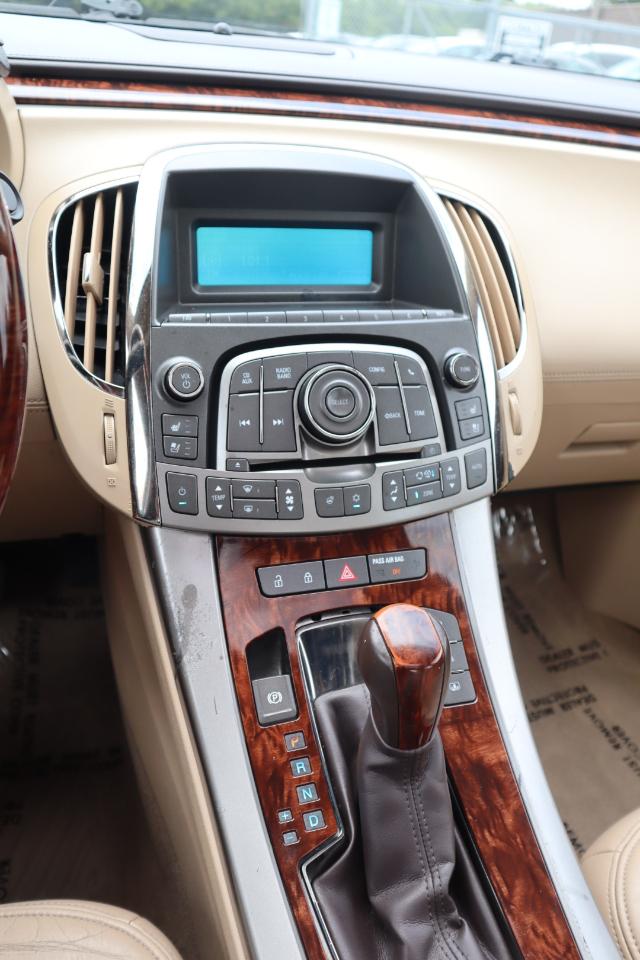 Buick LaCrosse CXL AWD 2010