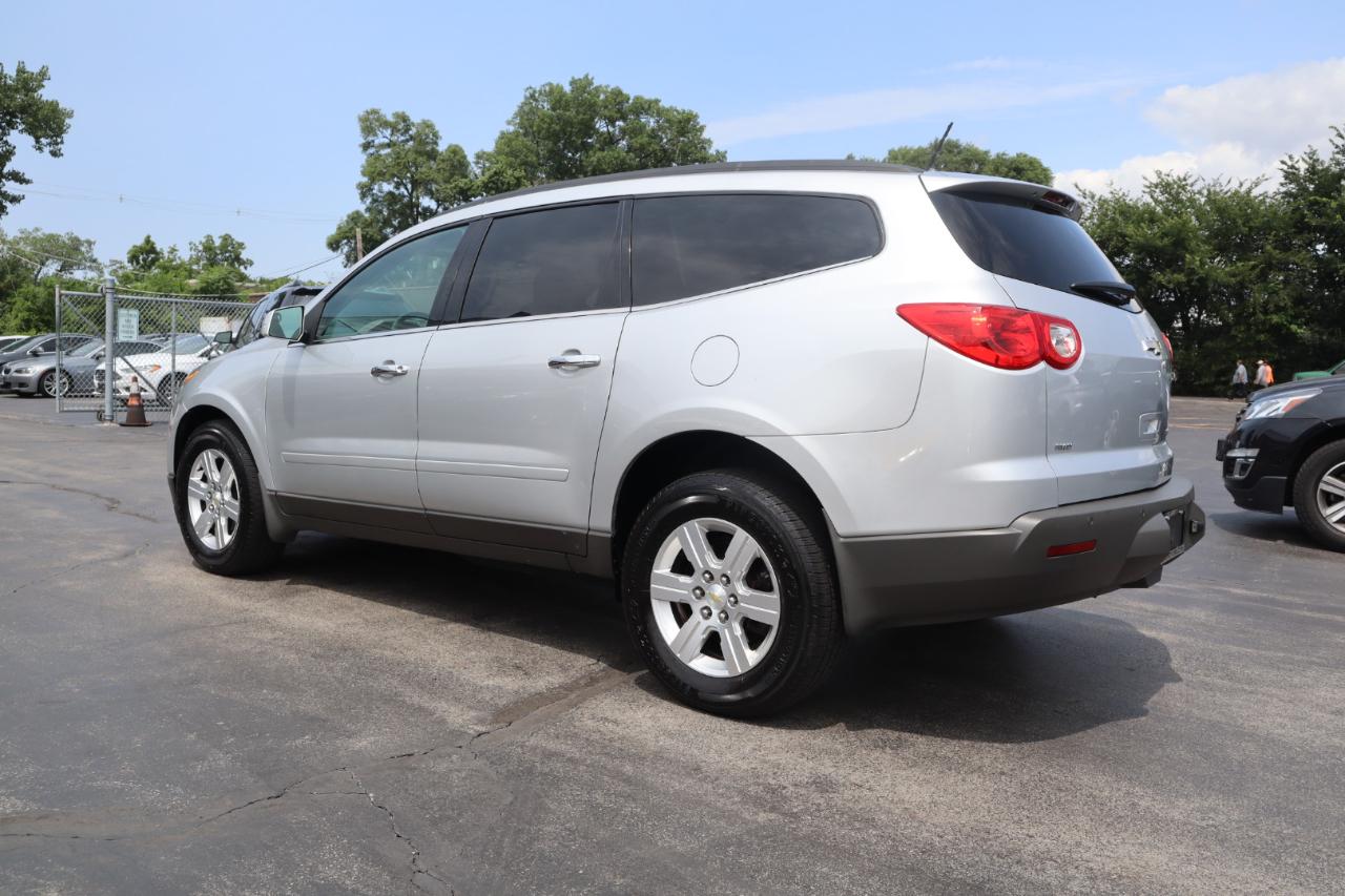 Chevrolet Traverse LT AWD 2012