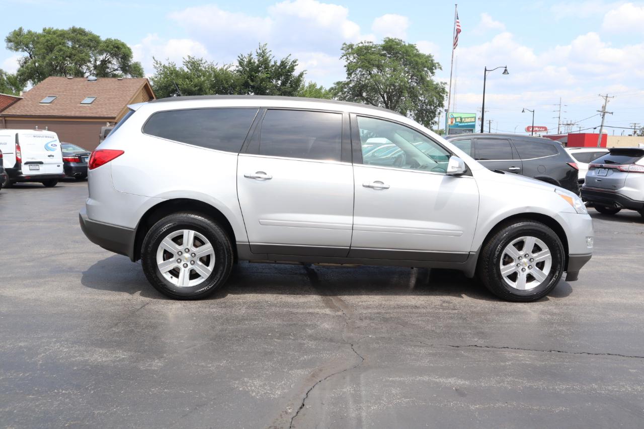 Chevrolet Traverse LT AWD 2012