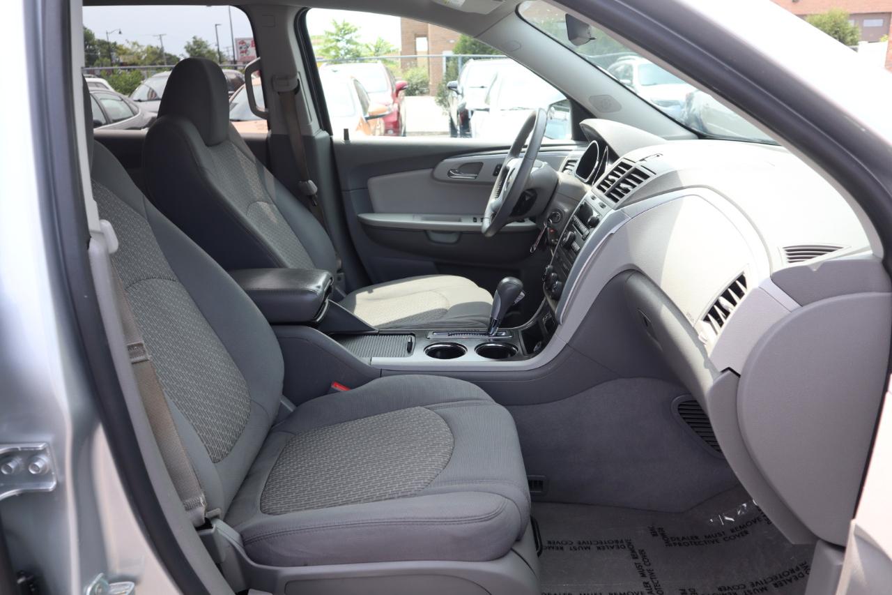 Chevrolet Traverse LT AWD 2012