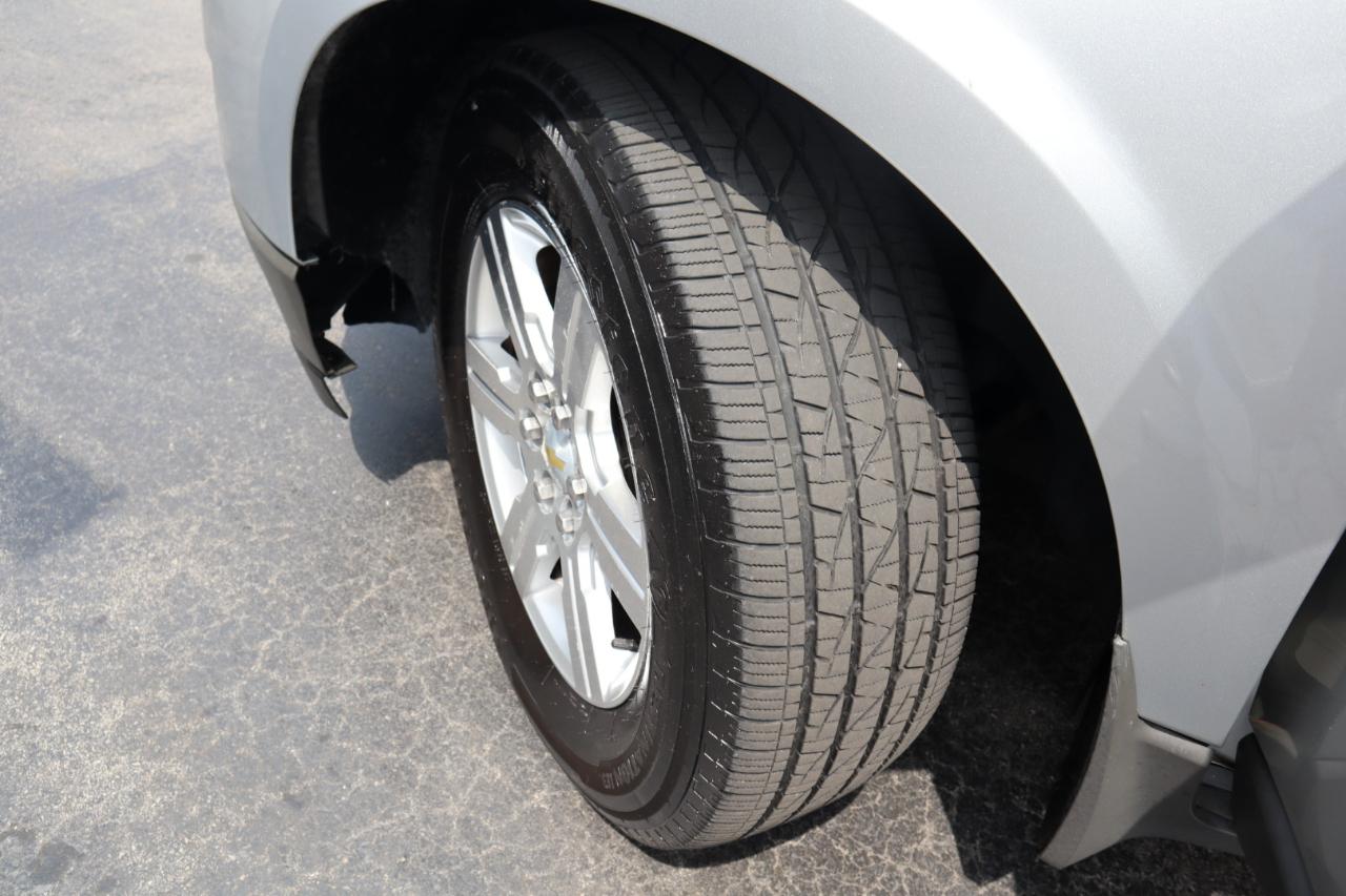 Chevrolet Traverse LT AWD 2012