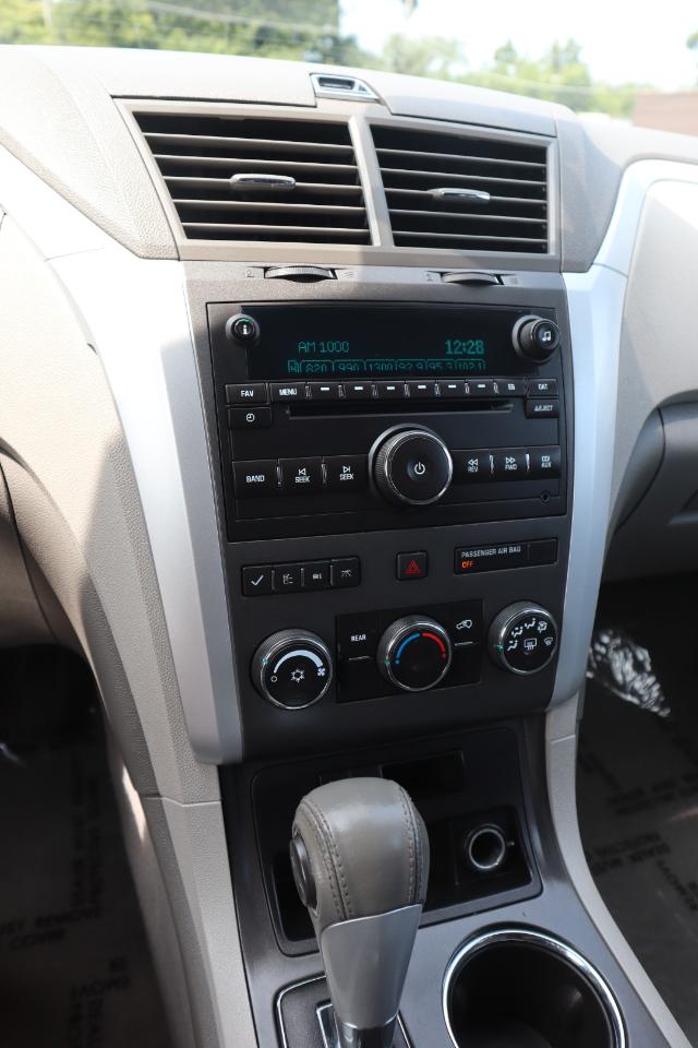 Chevrolet Traverse LT AWD 2012
