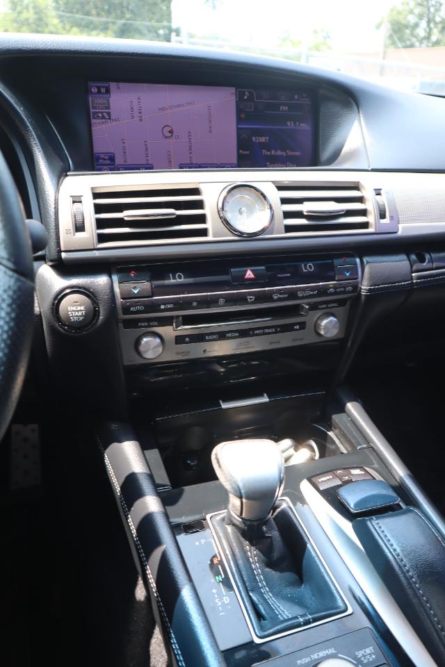 Lexus LS 460 Luxury Sedan AWD 2013