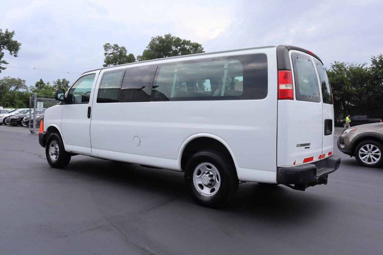 Chevrolet Express LS 3500 Extended 2007