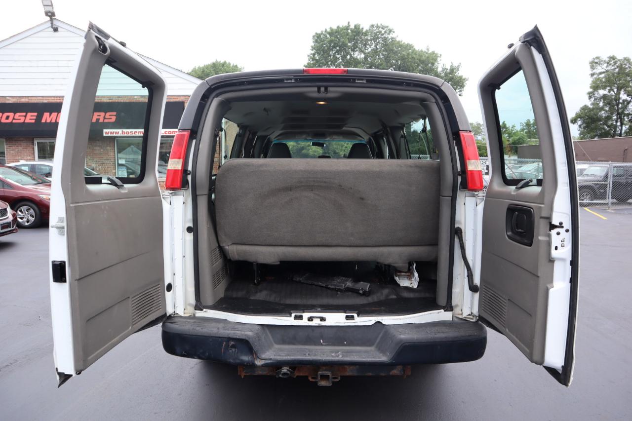 Chevrolet Express LS 3500 Extended 2007