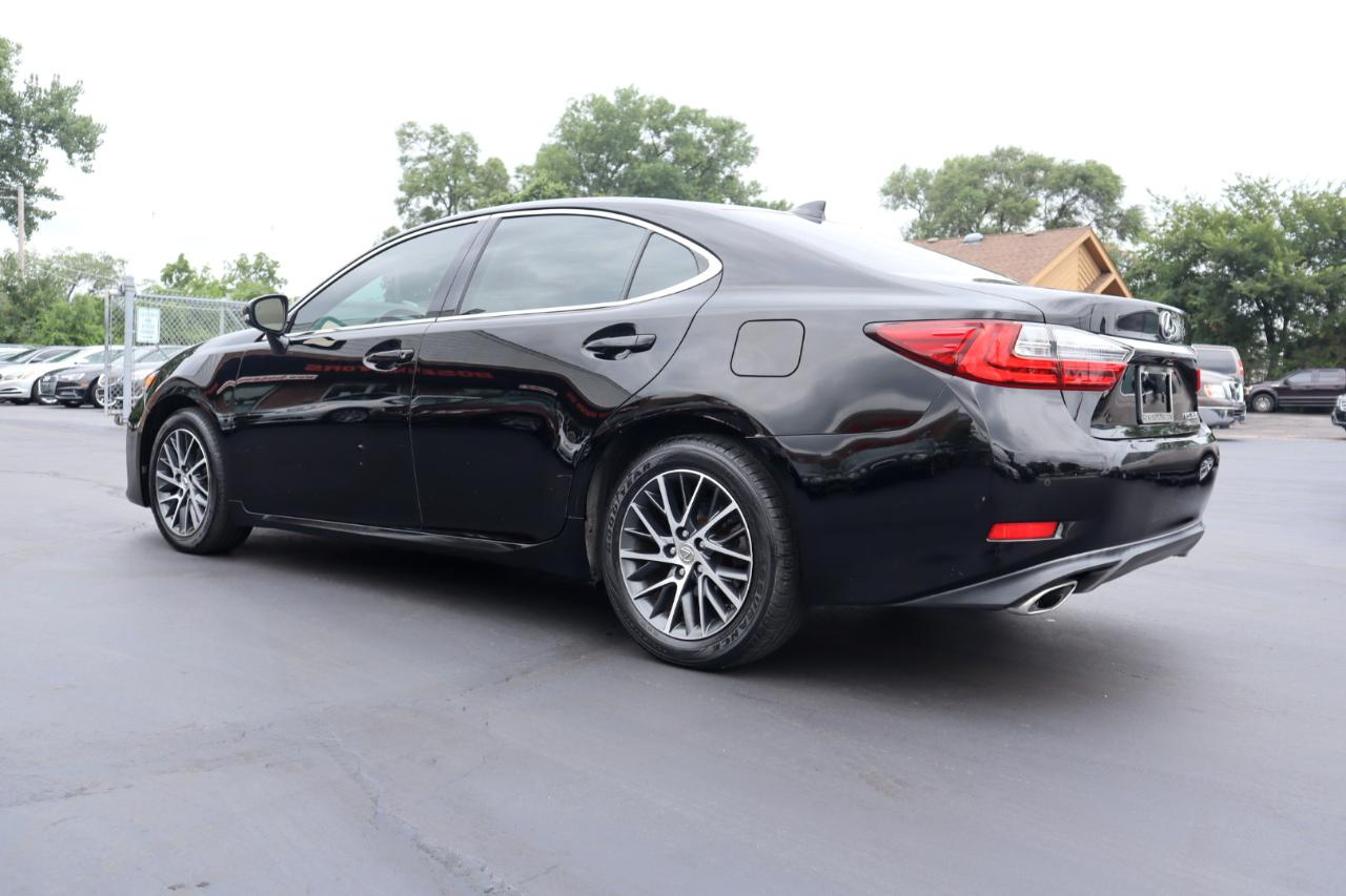 Lexus ES 350 Sedan 2016